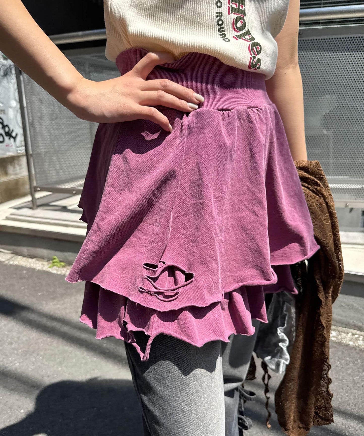 色素沉著損傷層疊迷你裙
