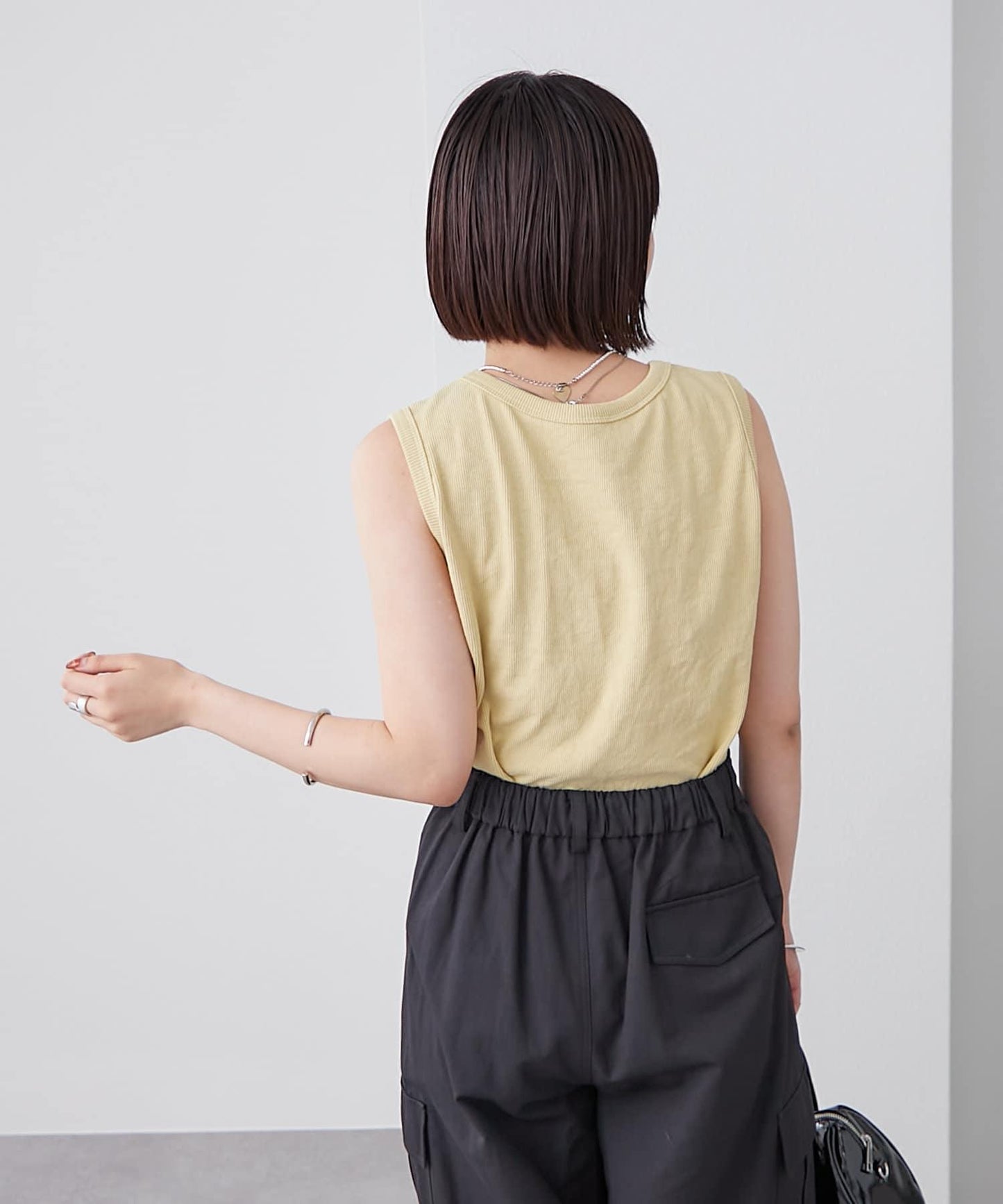 無袖彈力T-shirt