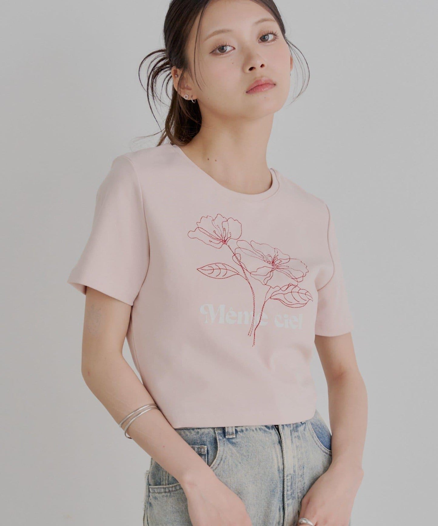 花朵刺繡小T恤