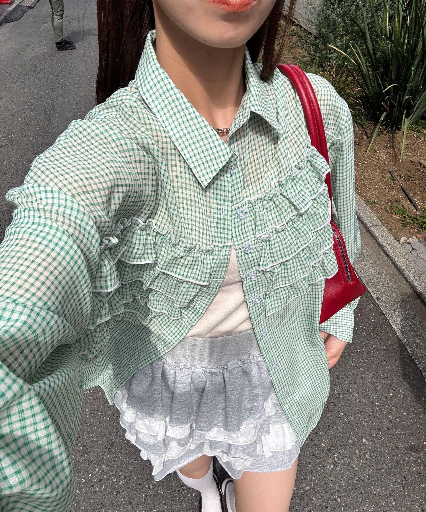 荷葉邊拼接上衣