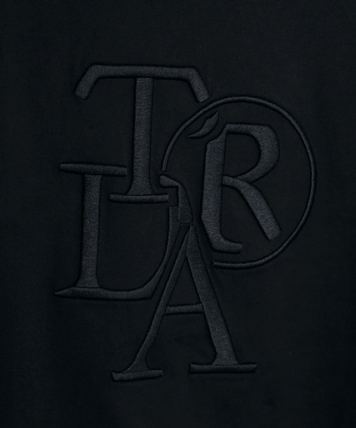 厚重LOGO刺繡T恤