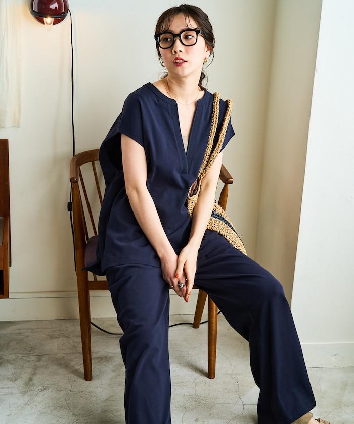 V領法式短袖褲裝套裝(T恤衫·休閒褲)