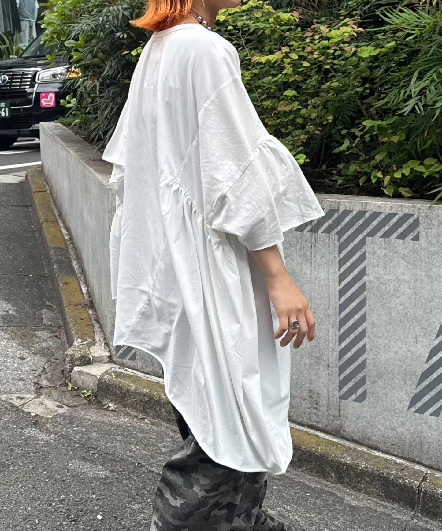 etsinta改良款荷葉邊上衣