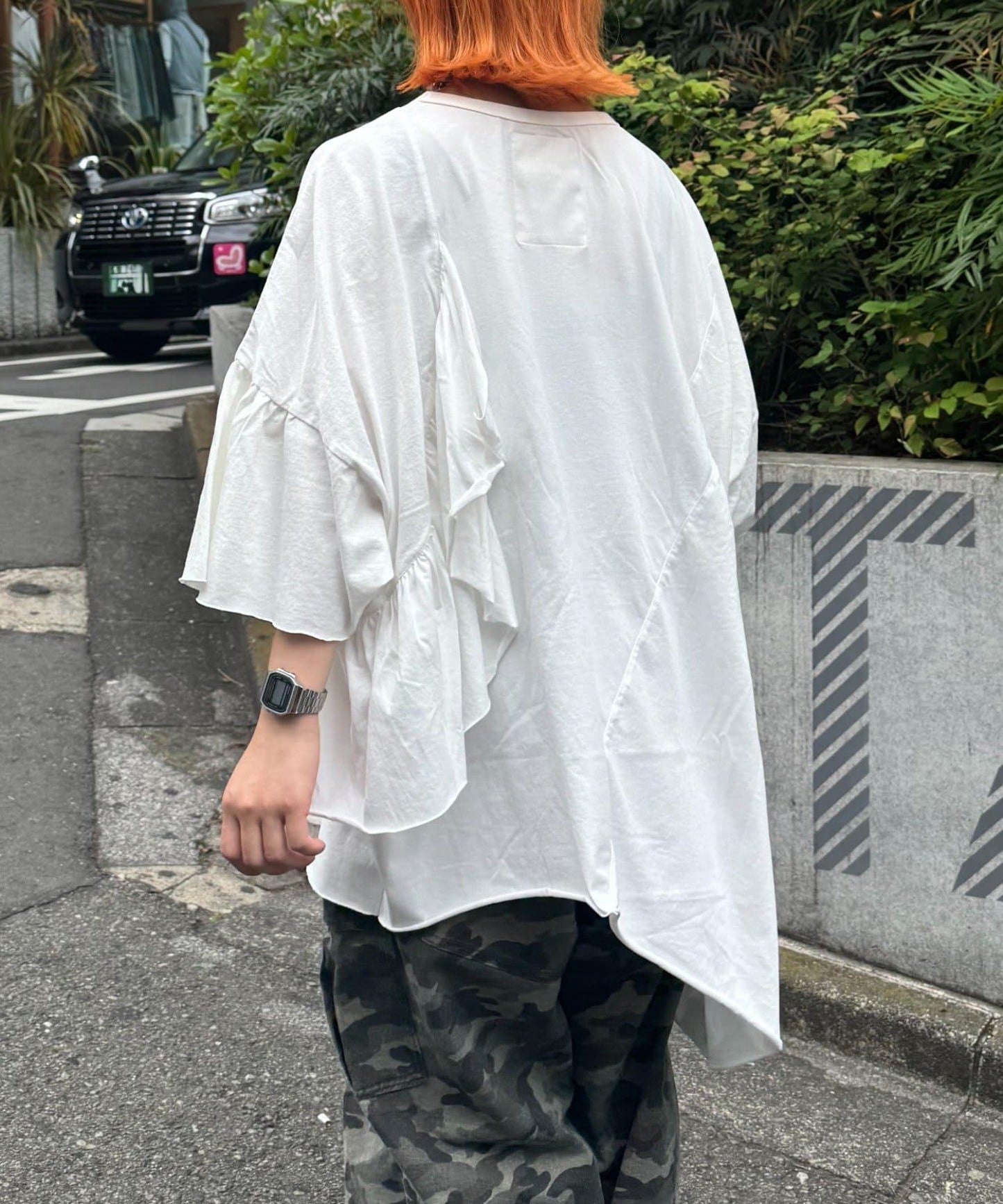 etsinta改良款荷葉邊上衣