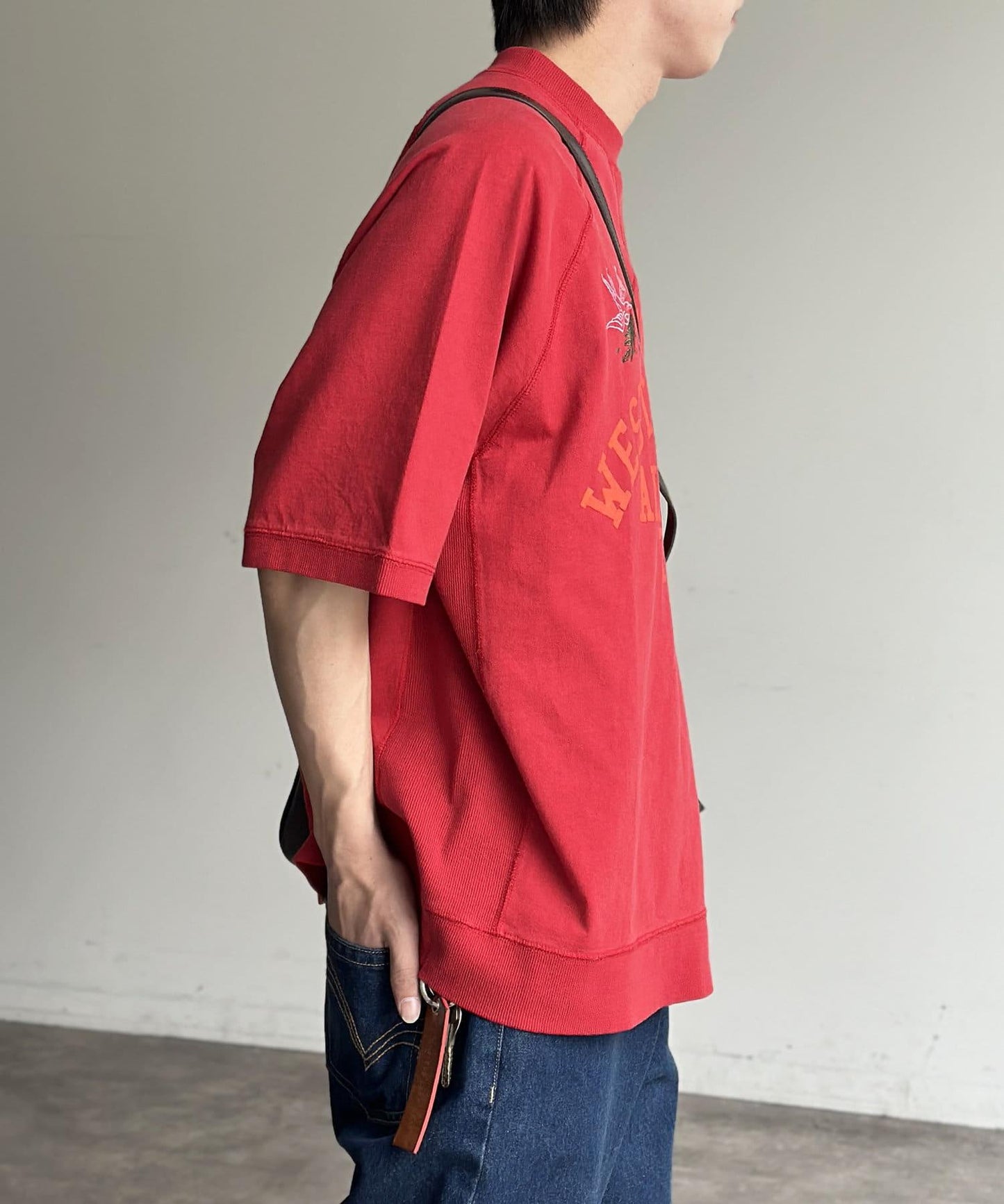 塗鴉刺繡學院標誌短袖T恤