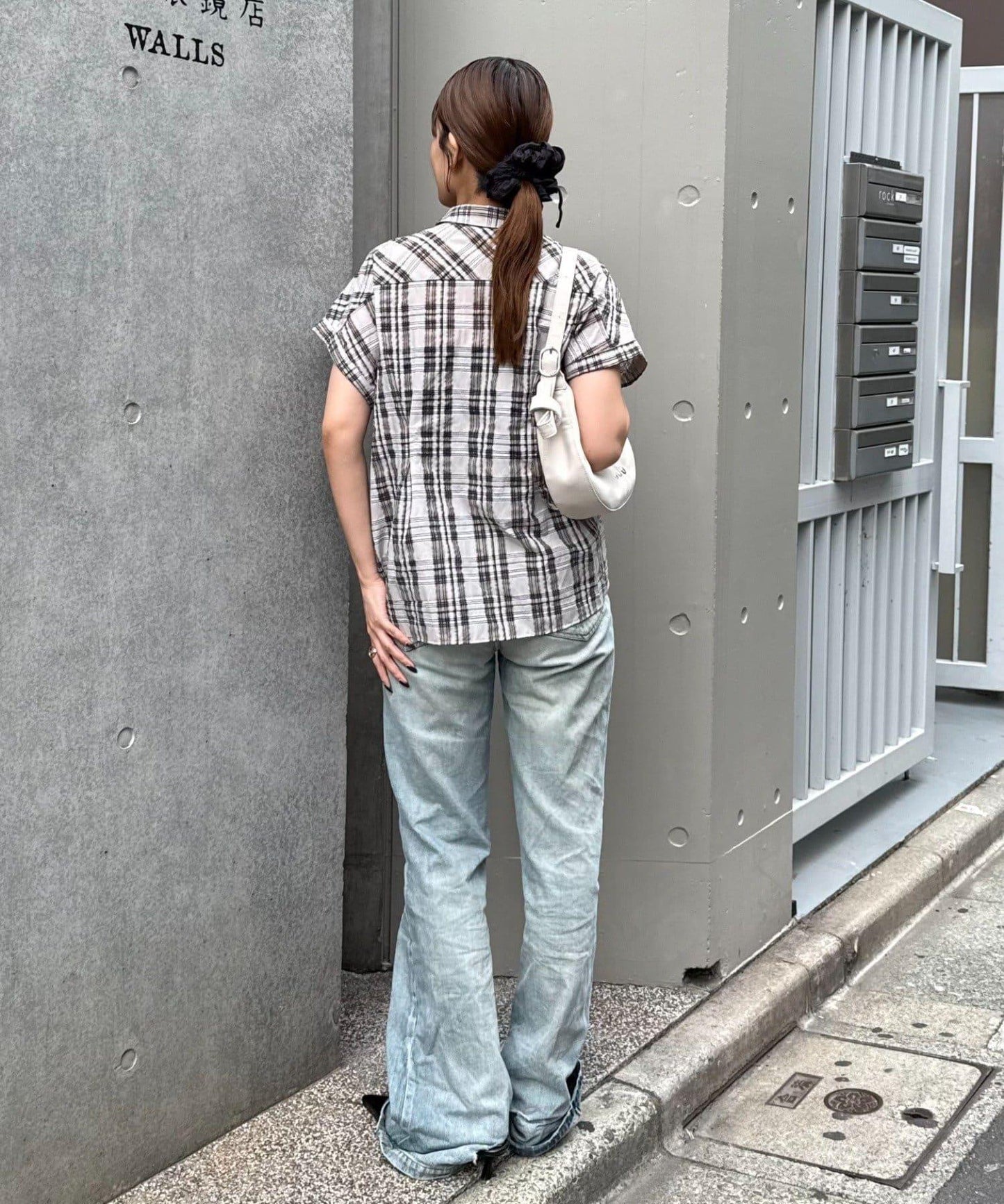 格紋襯衫