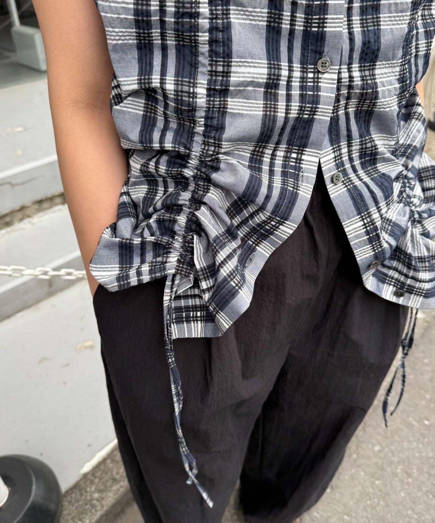 格紋襯衫