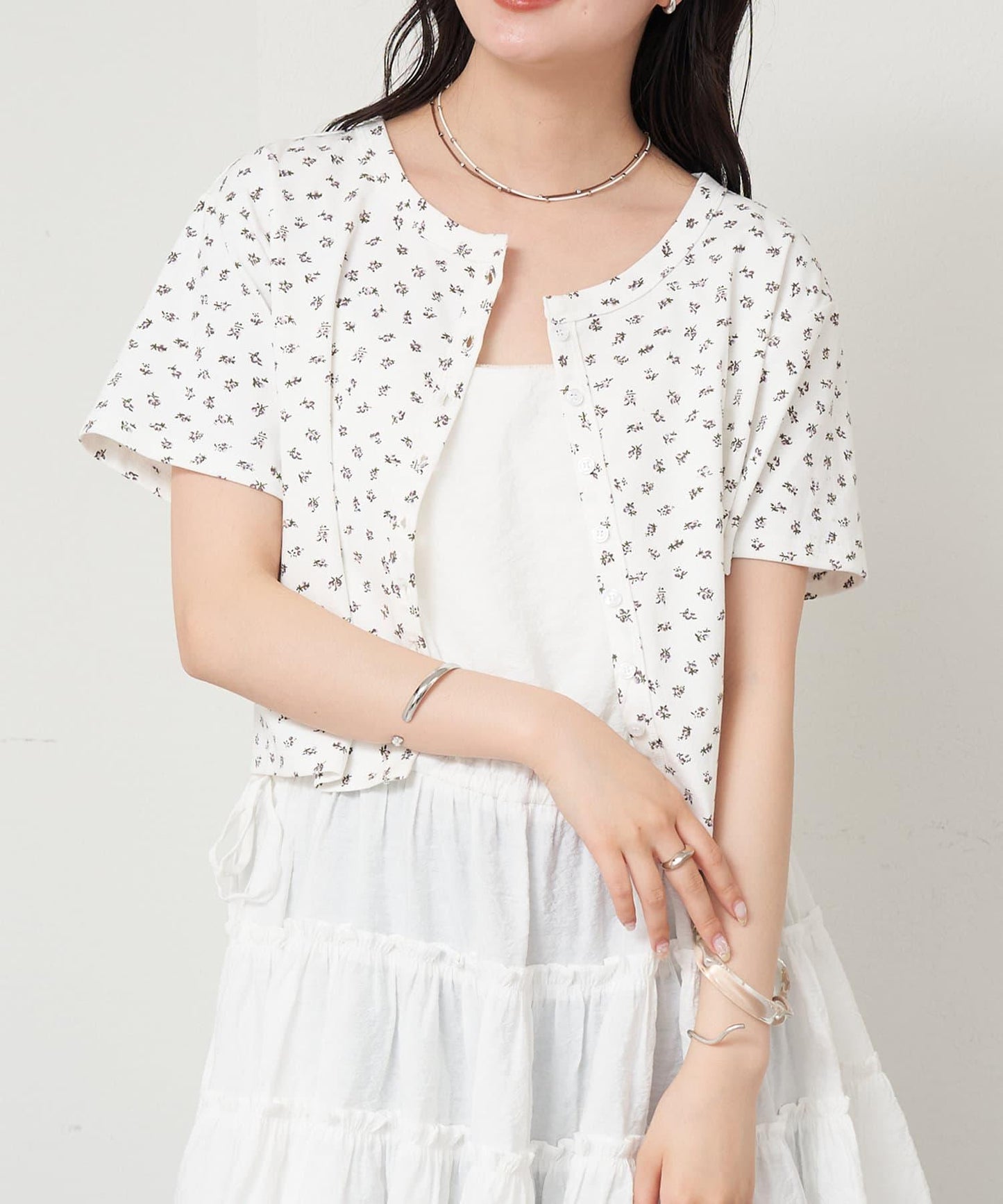 小花兒短款開衫