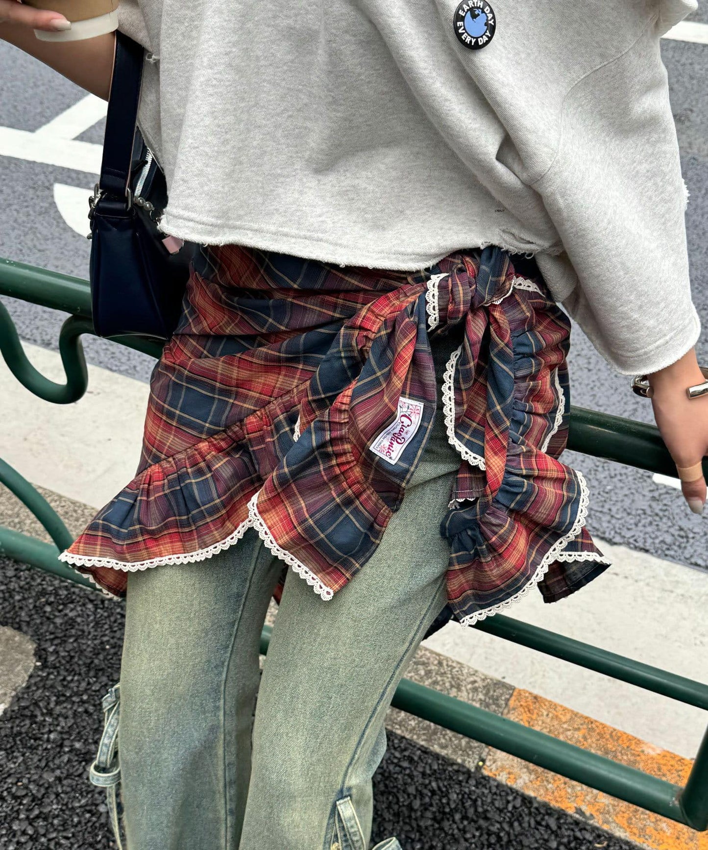 多功能格紋荷葉邊大圍巾