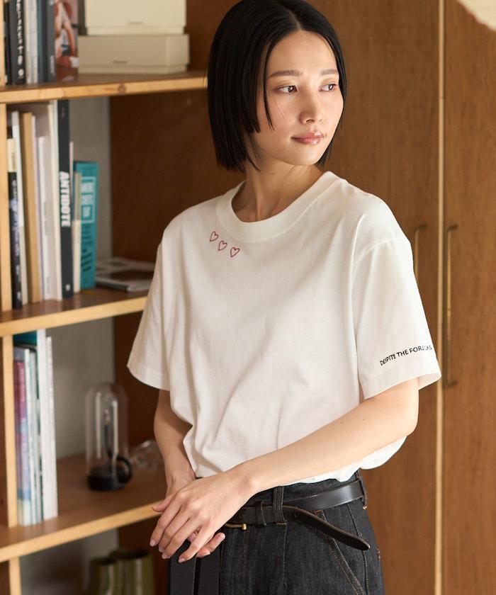 有機棉 心形 標誌刺繡T恤 / 圓領 單點標誌 刺繡短袖T恤
