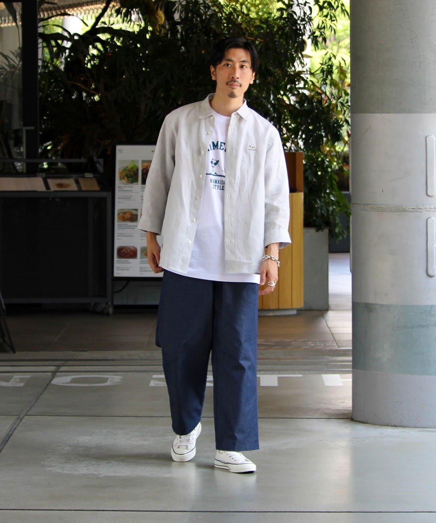 【GLOSTER】法國鬥牛犬刺繡 亞麻 七分袖襯衫