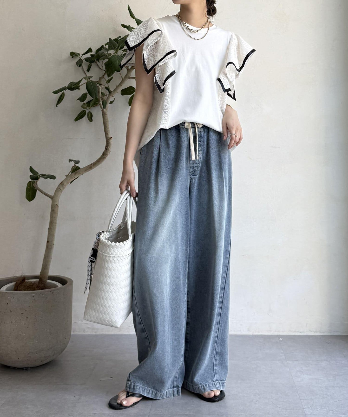 【限定】蕾絲拼接上衣