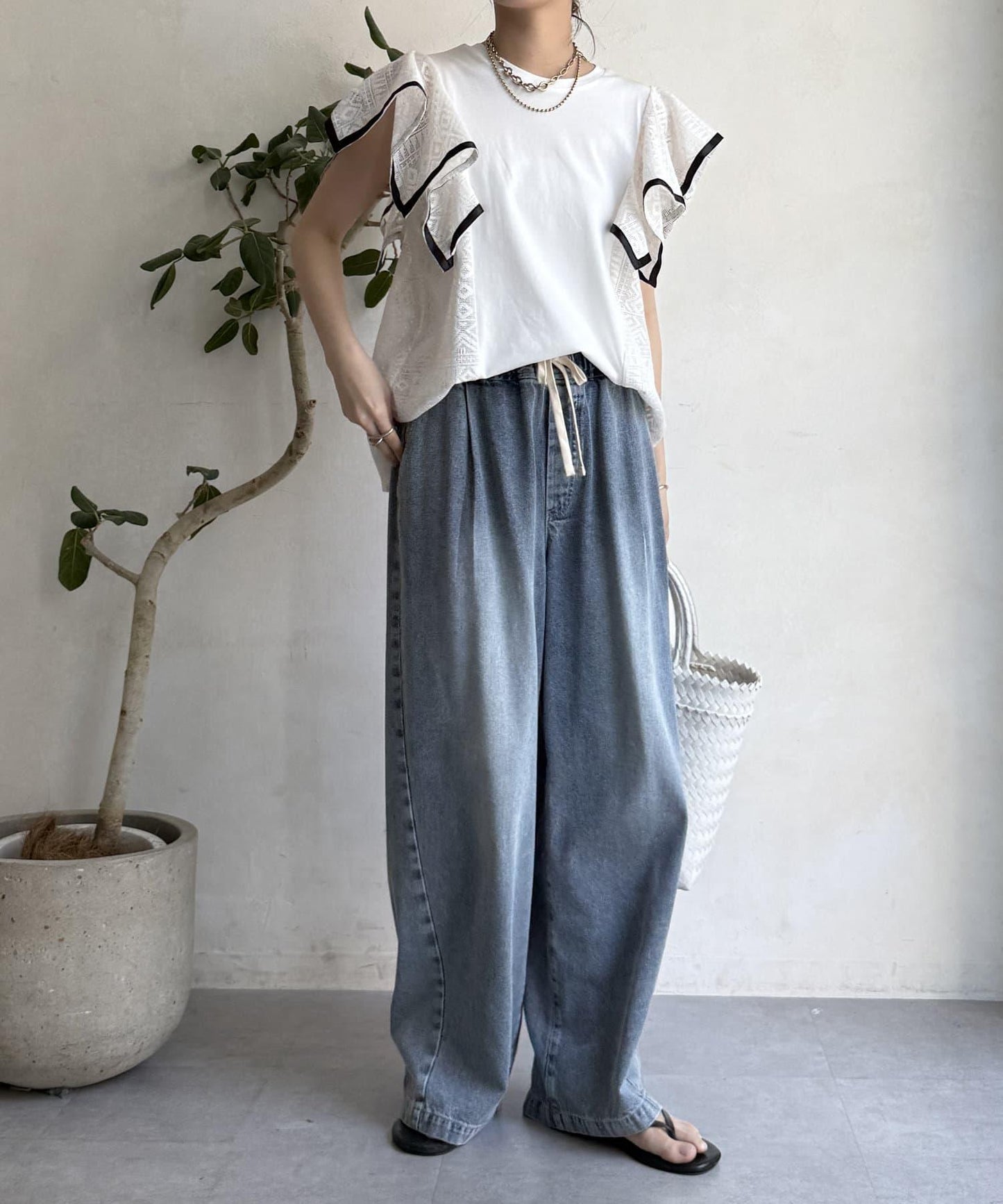 【限定】蕾絲拼接上衣