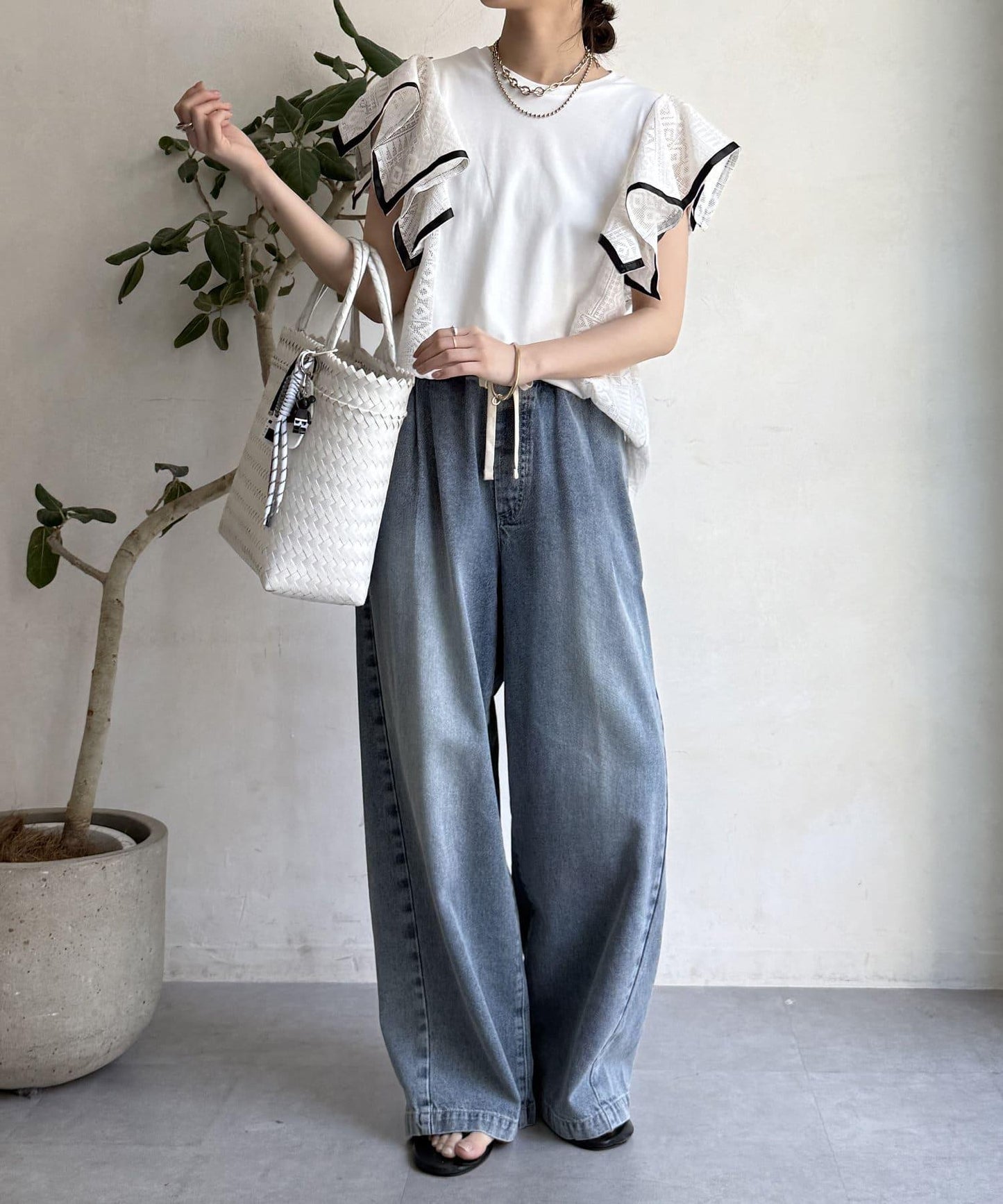 【限定】蕾絲拼接上衣