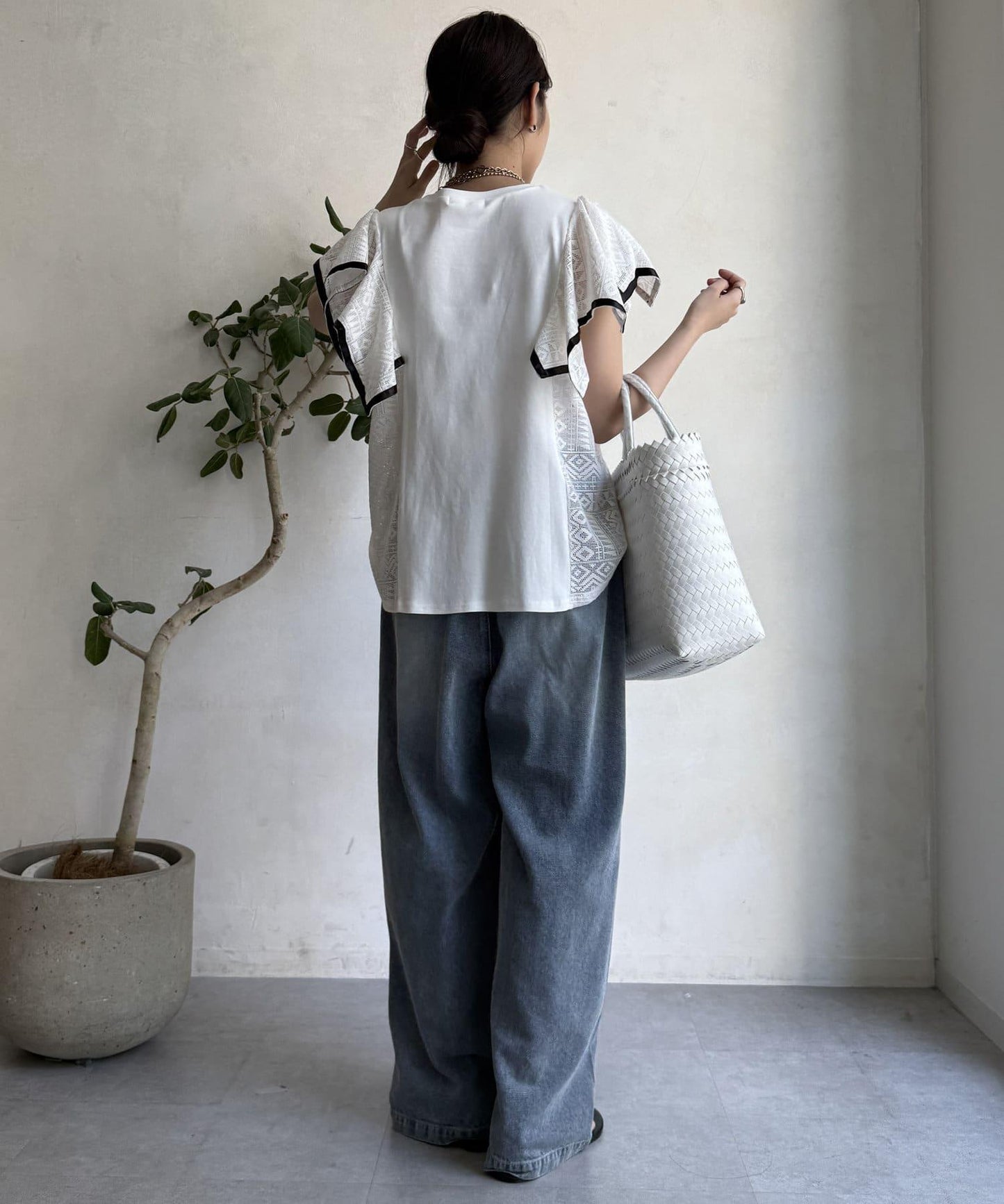 【限定】蕾絲拼接上衣