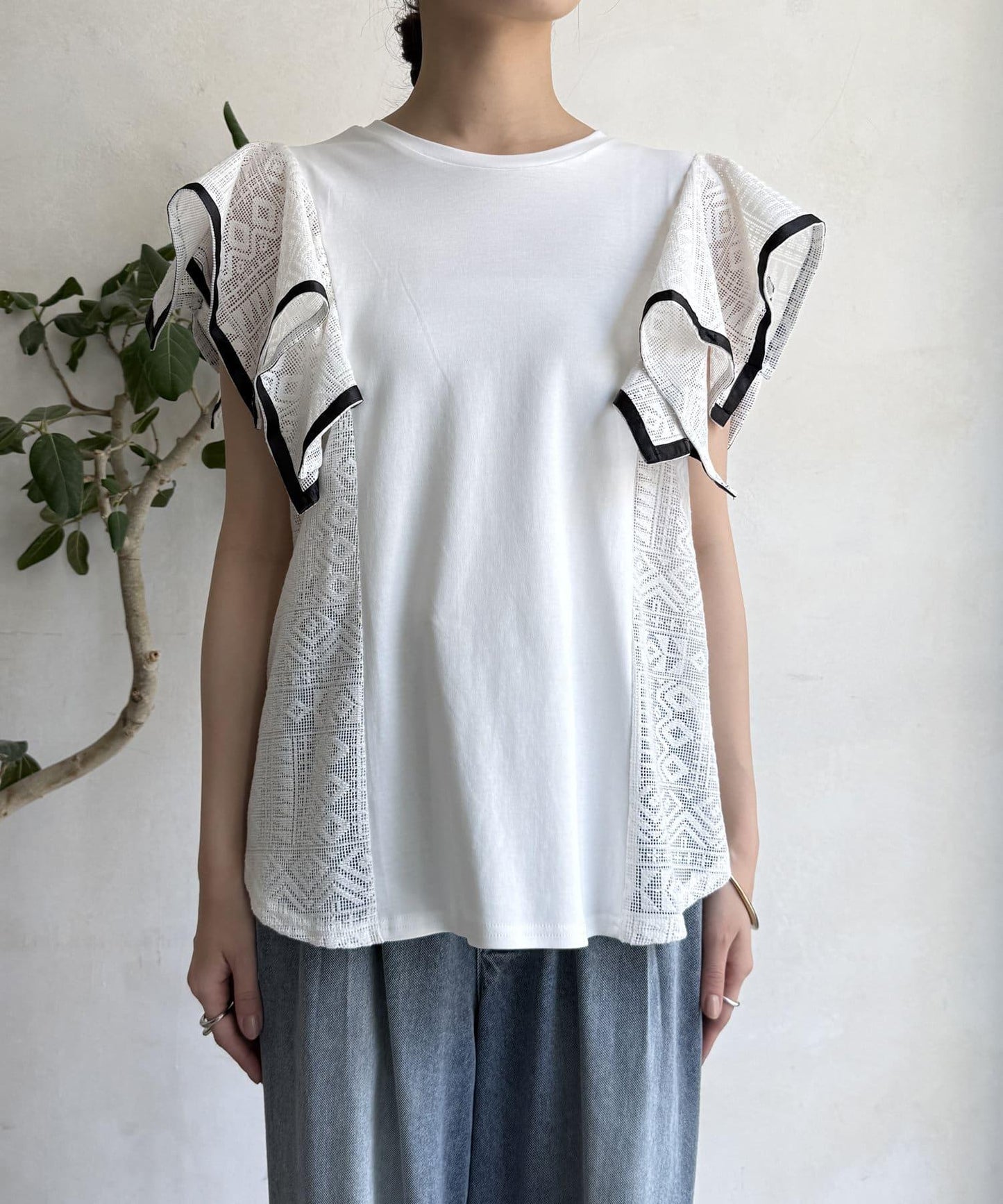 【限定】蕾絲拼接上衣