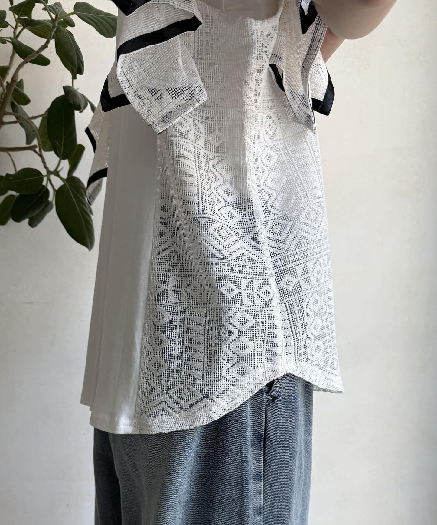 【限定】蕾絲拼接上衣