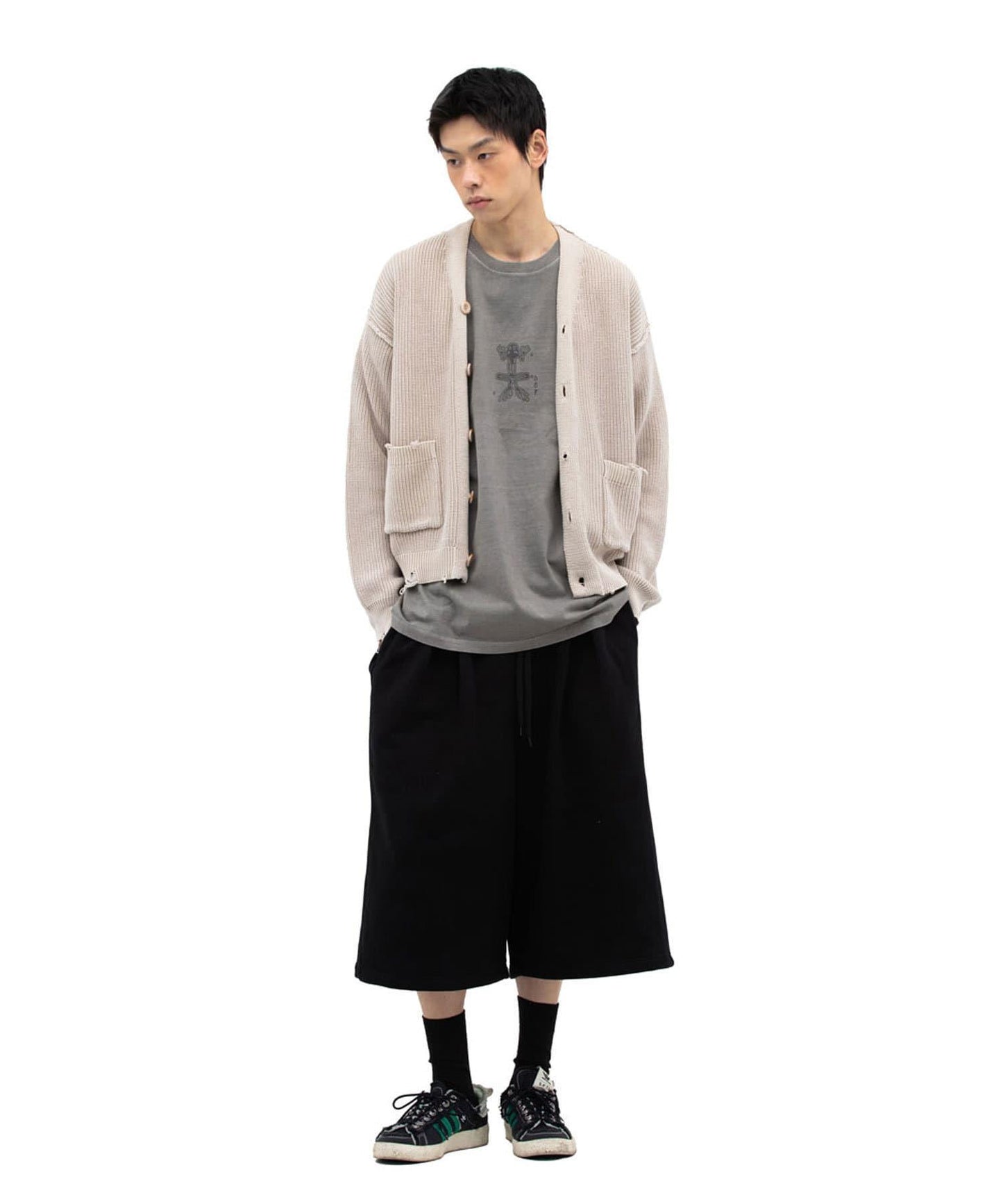 【DEFGARMENTS/デフグラメンツ】寬鬆豬豬絨短褲