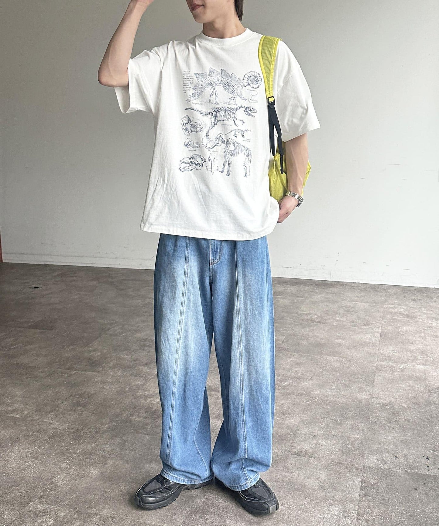 彩色粉末恐龍T-shirt