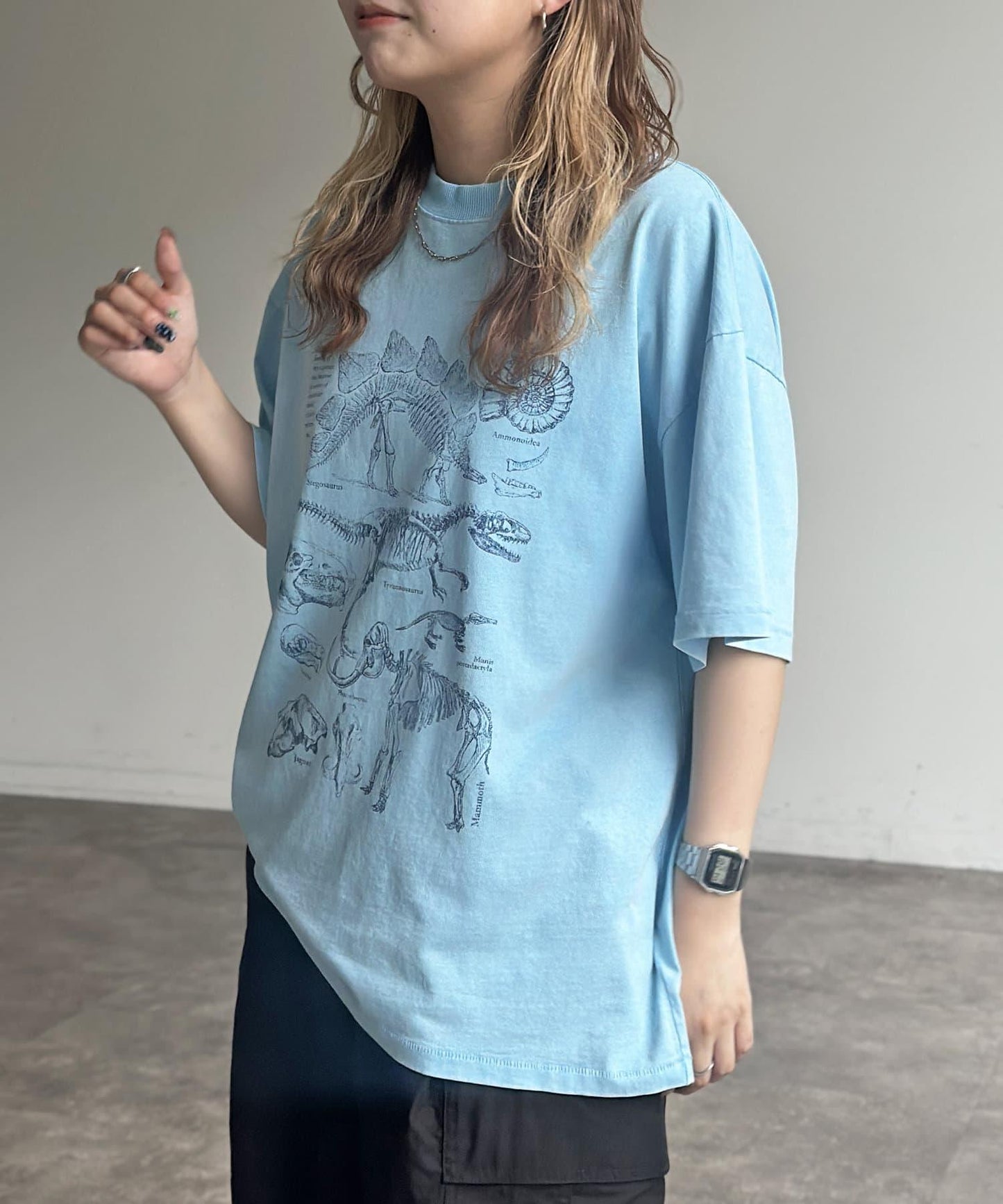 彩色粉末恐龍T-shirt