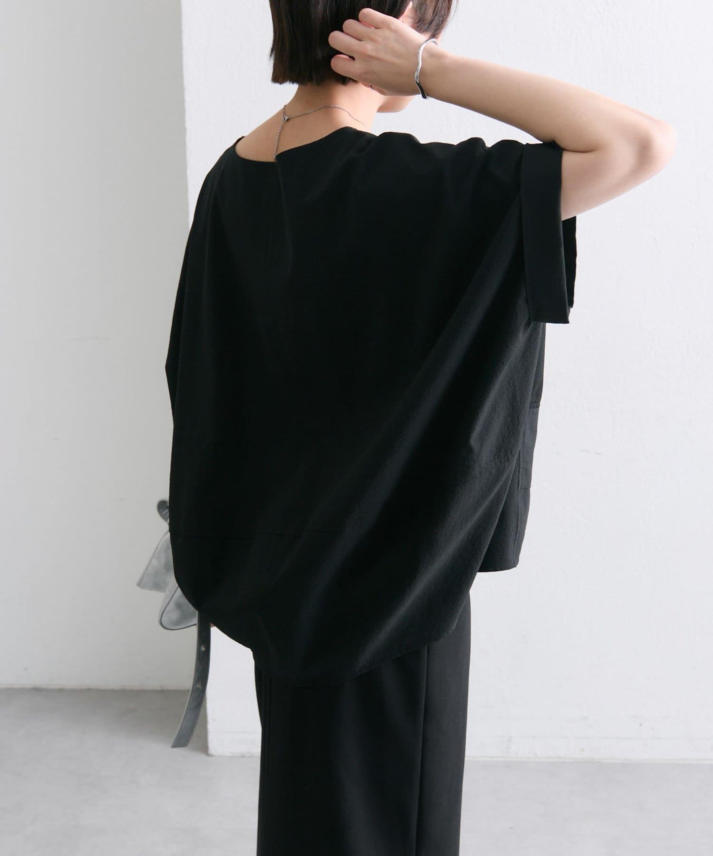 《足球紋理》前扭結套頭衫【SUM1 STYLE(斯密風格)】