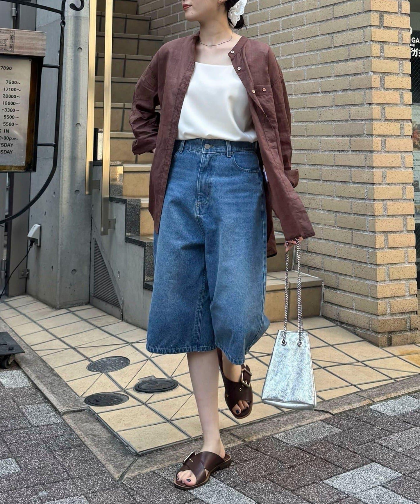 牛仔短褲