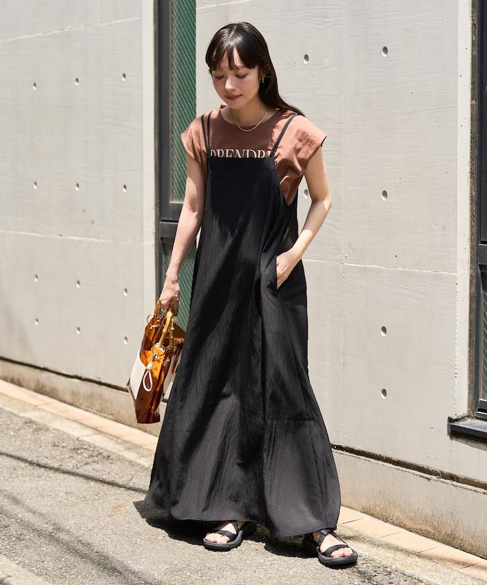 <接觸冷感>夏季涼爽 後蝴蝶結吊帶連衣裙