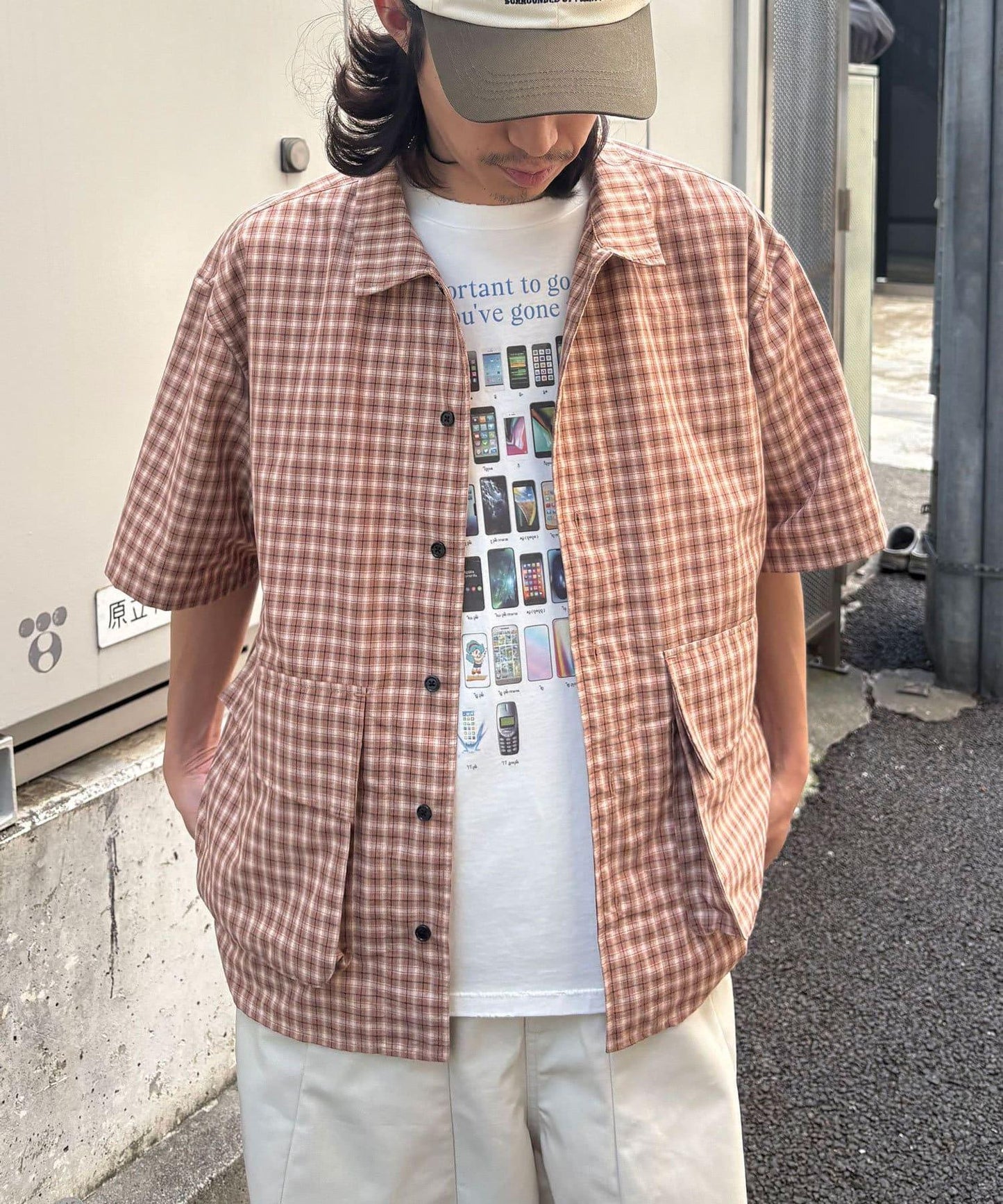 大口袋短袖襯衫