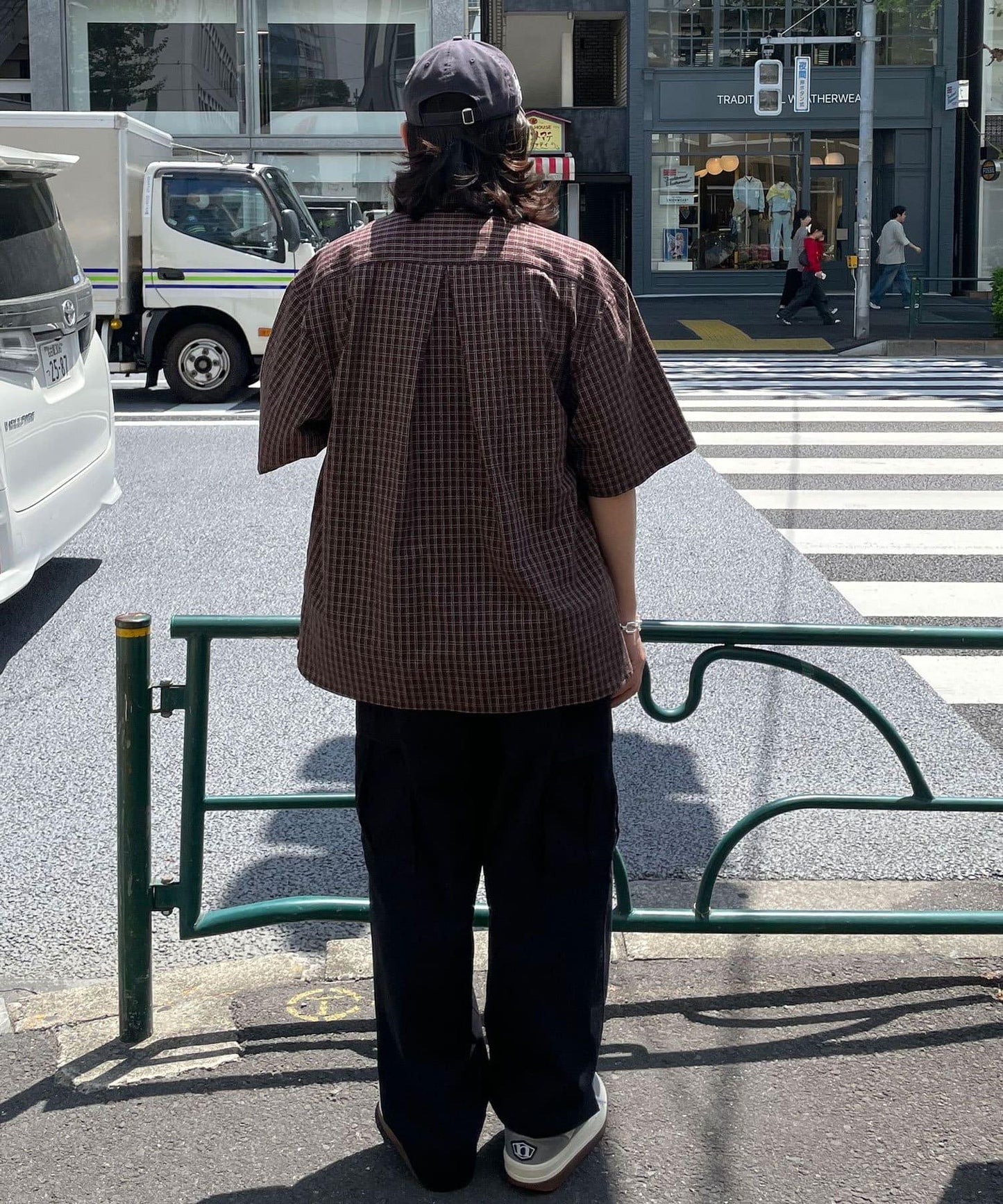 大口袋短袖襯衫