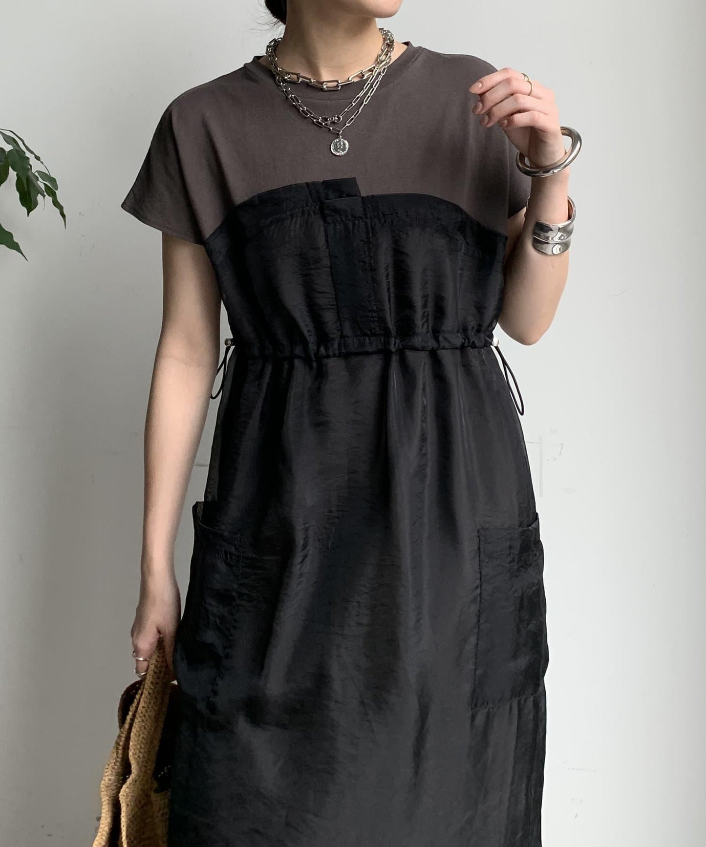 透視拼接連衣裙