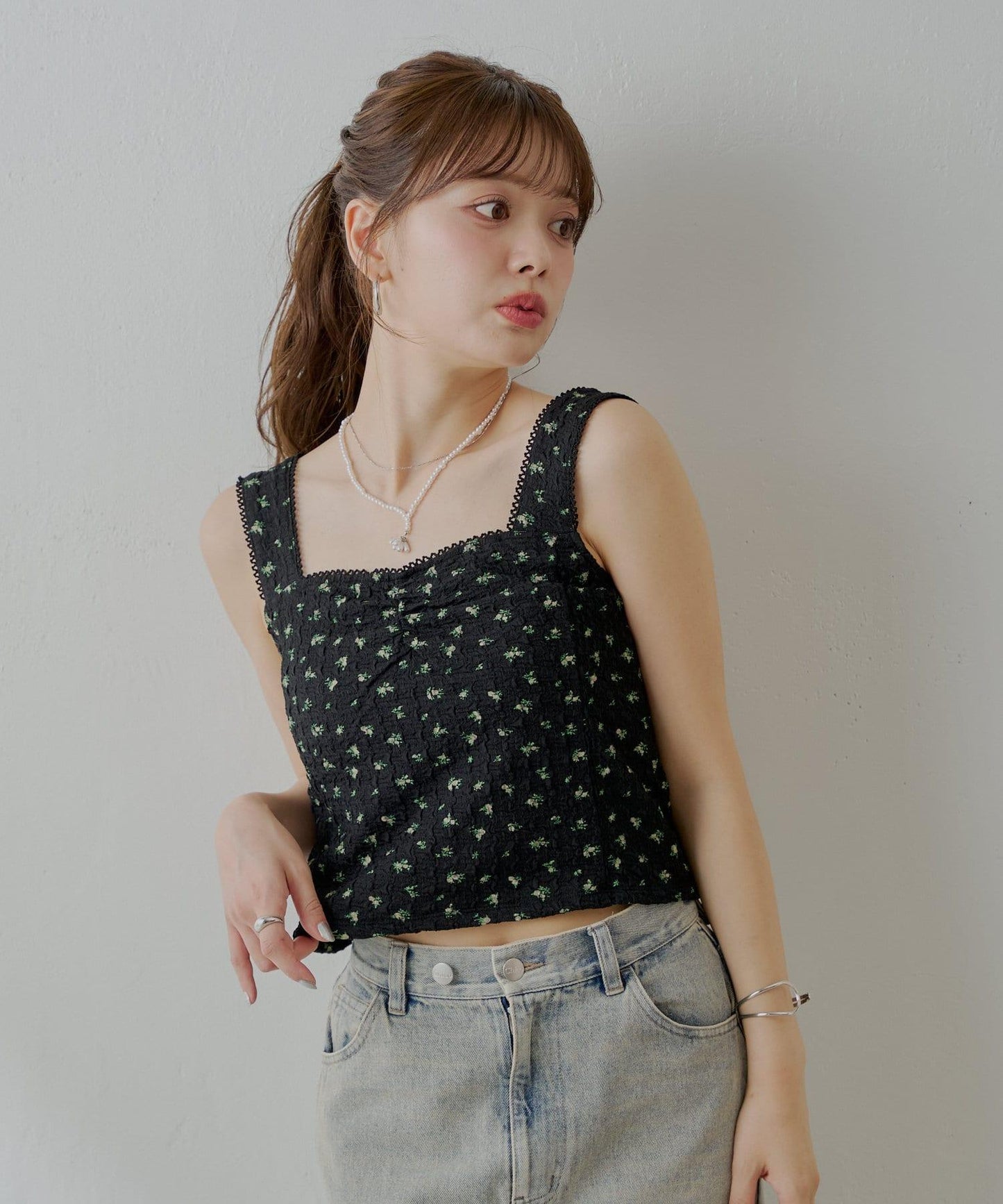 【套裝商品】花朵短外套+背心套裝