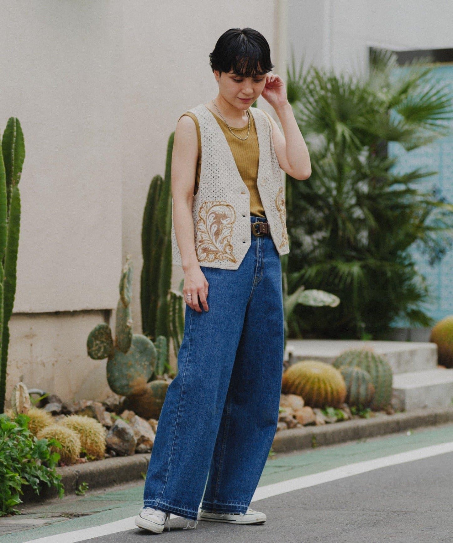 aguni拼接刺繡馬甲