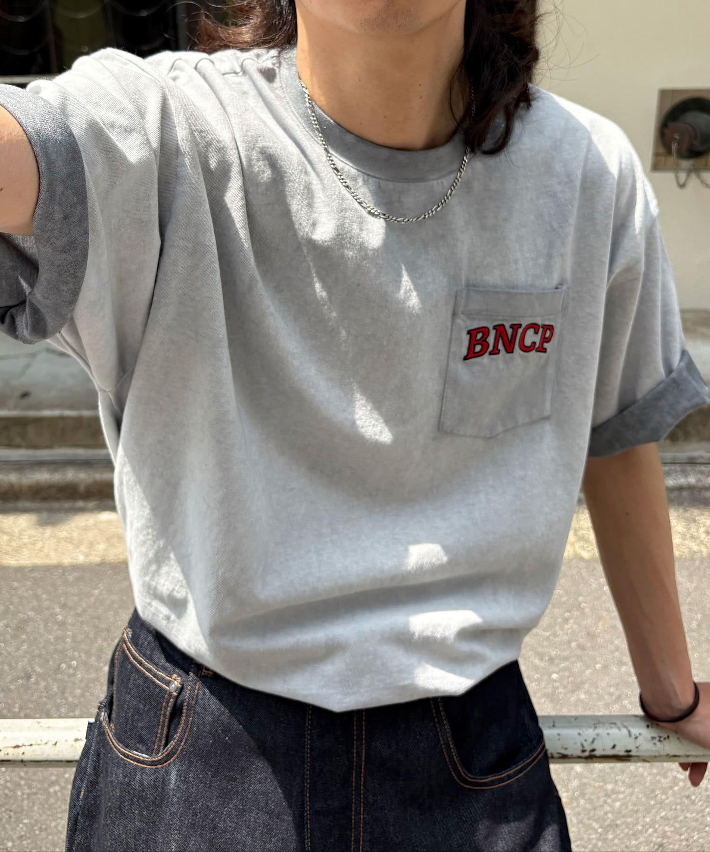 超級淡彩刺繡T恤