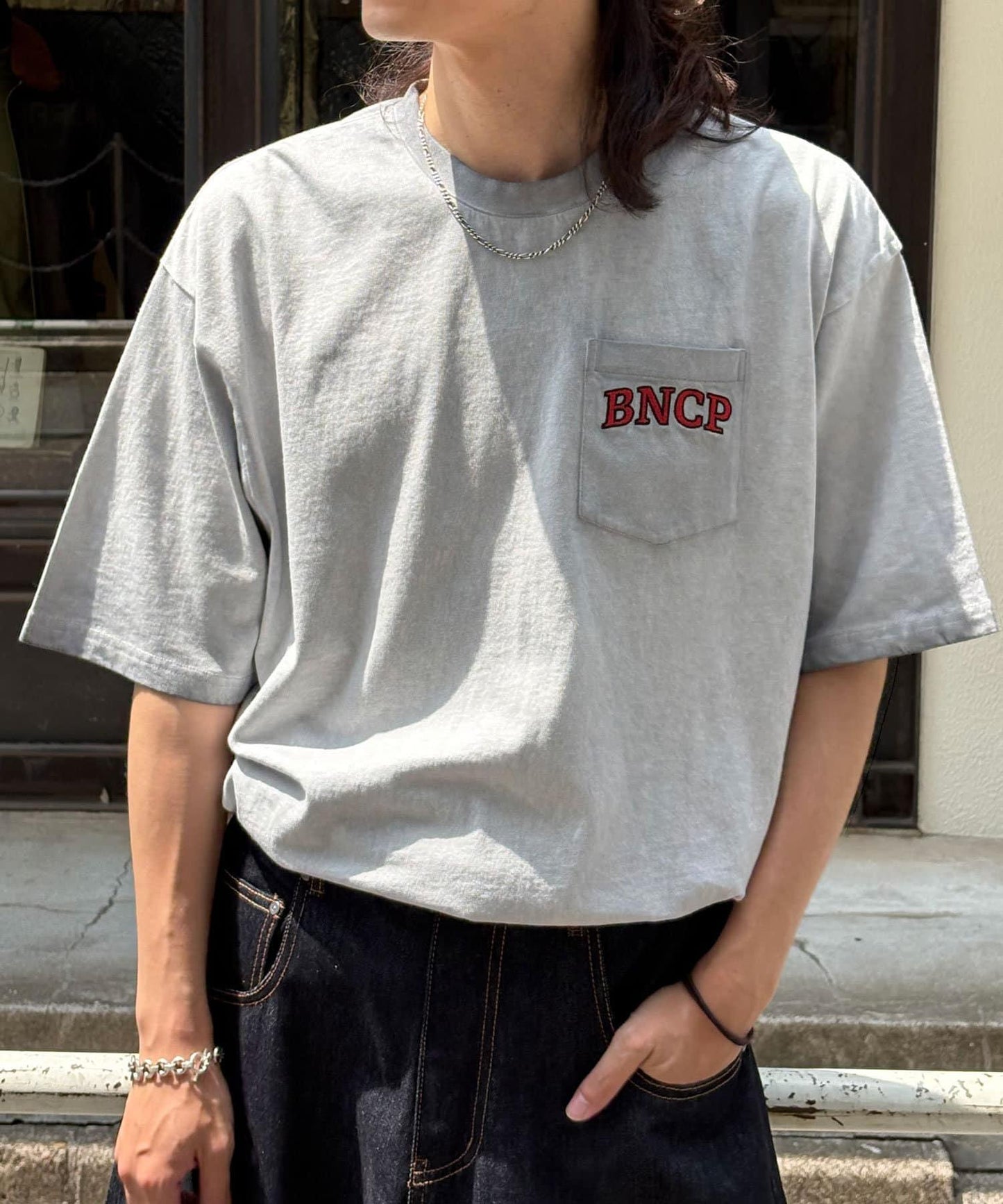 超級淡彩刺繡T恤