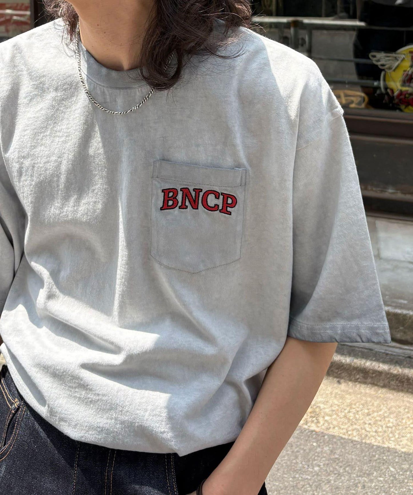 超級淡彩刺繡T恤