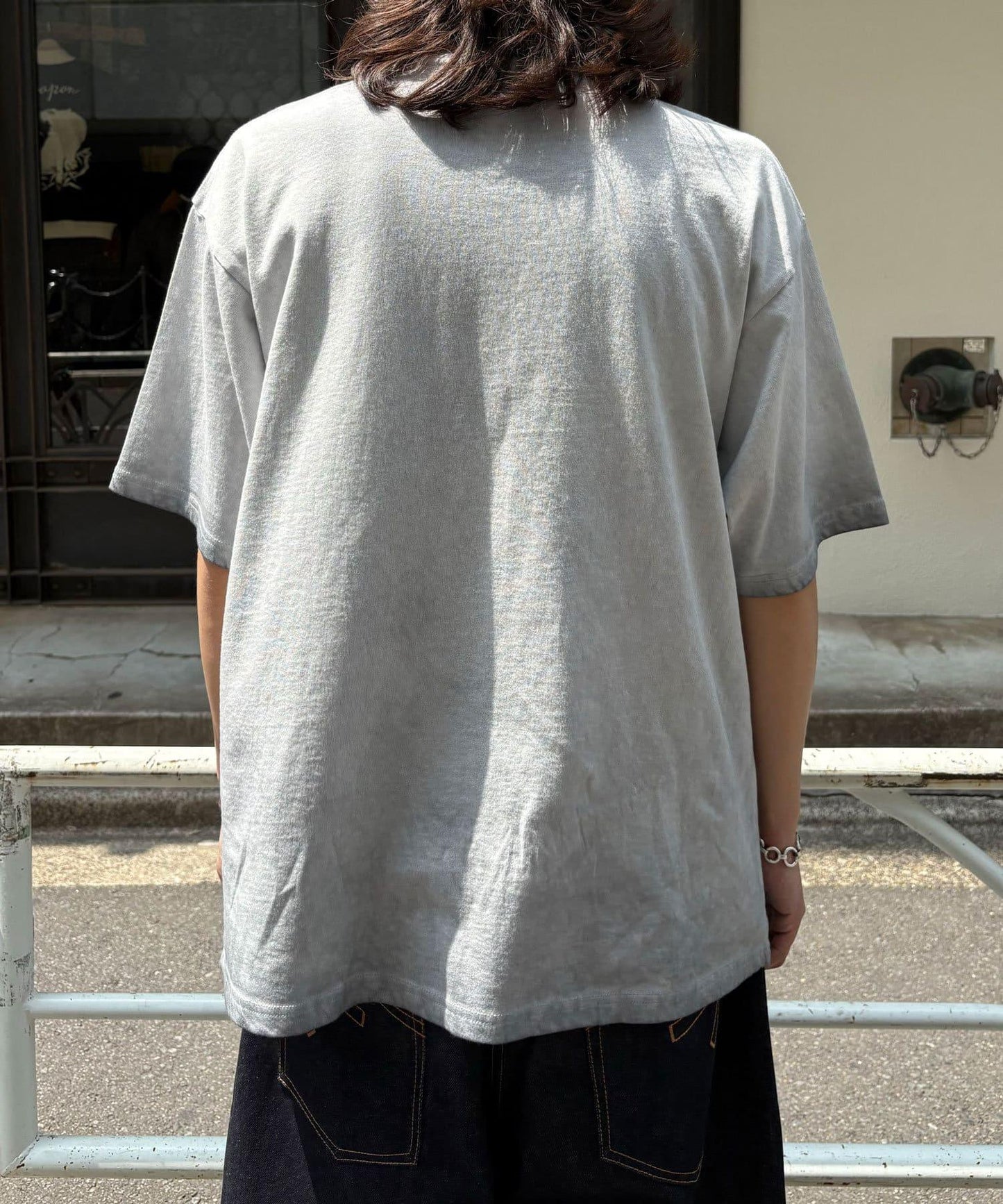 超級淡彩刺繡T恤