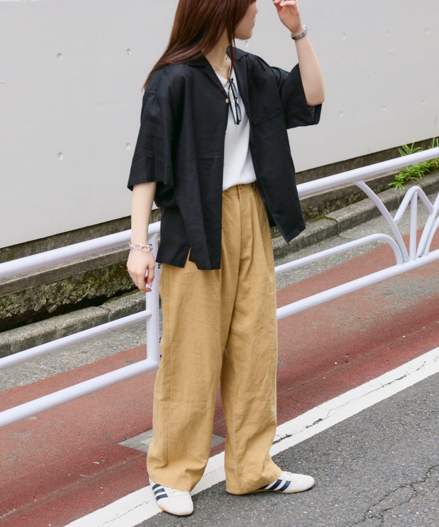 【男女通用】亞麻粘膠開領短袖襯衫