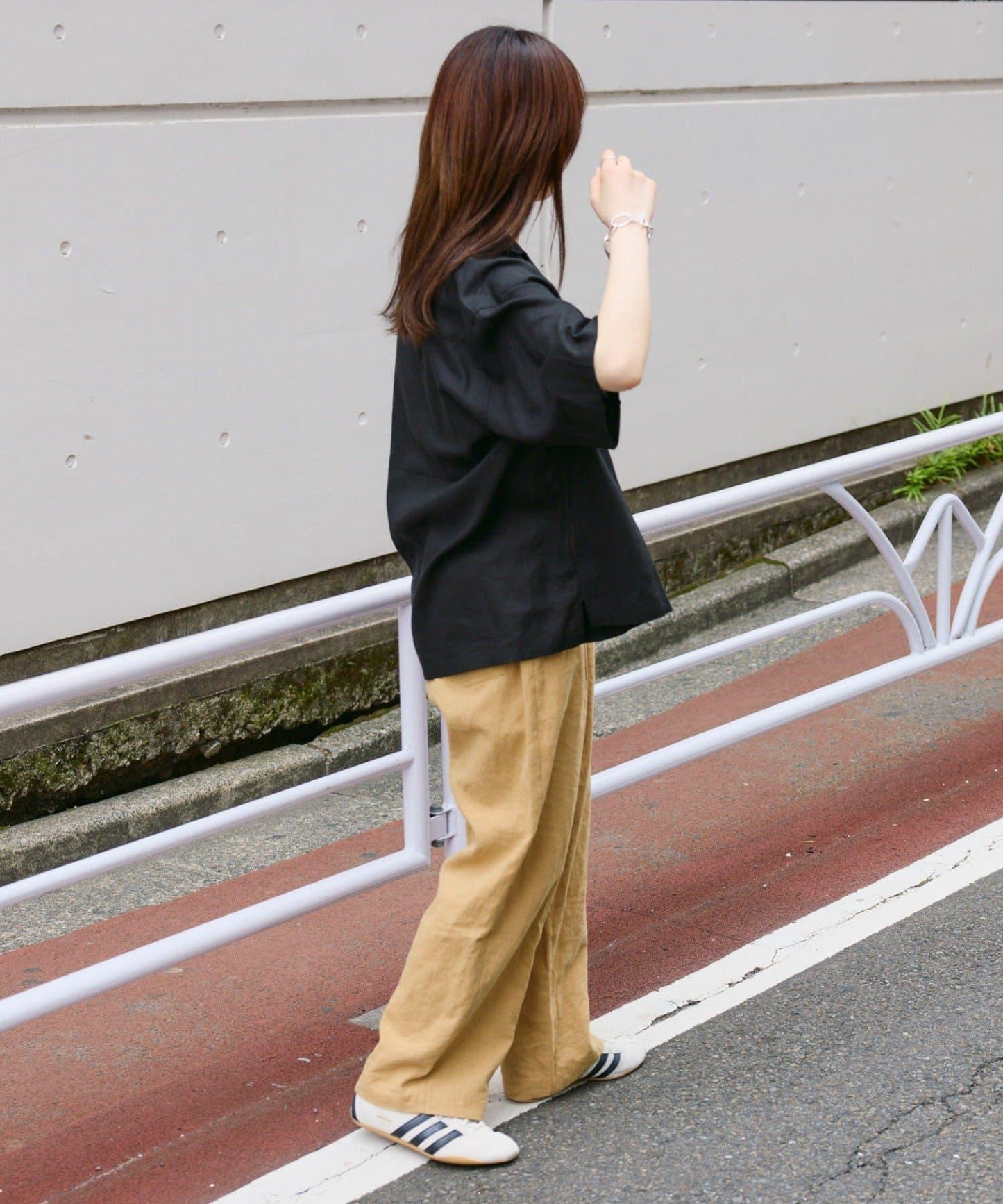【男女通用】亞麻粘膠開領短袖襯衫