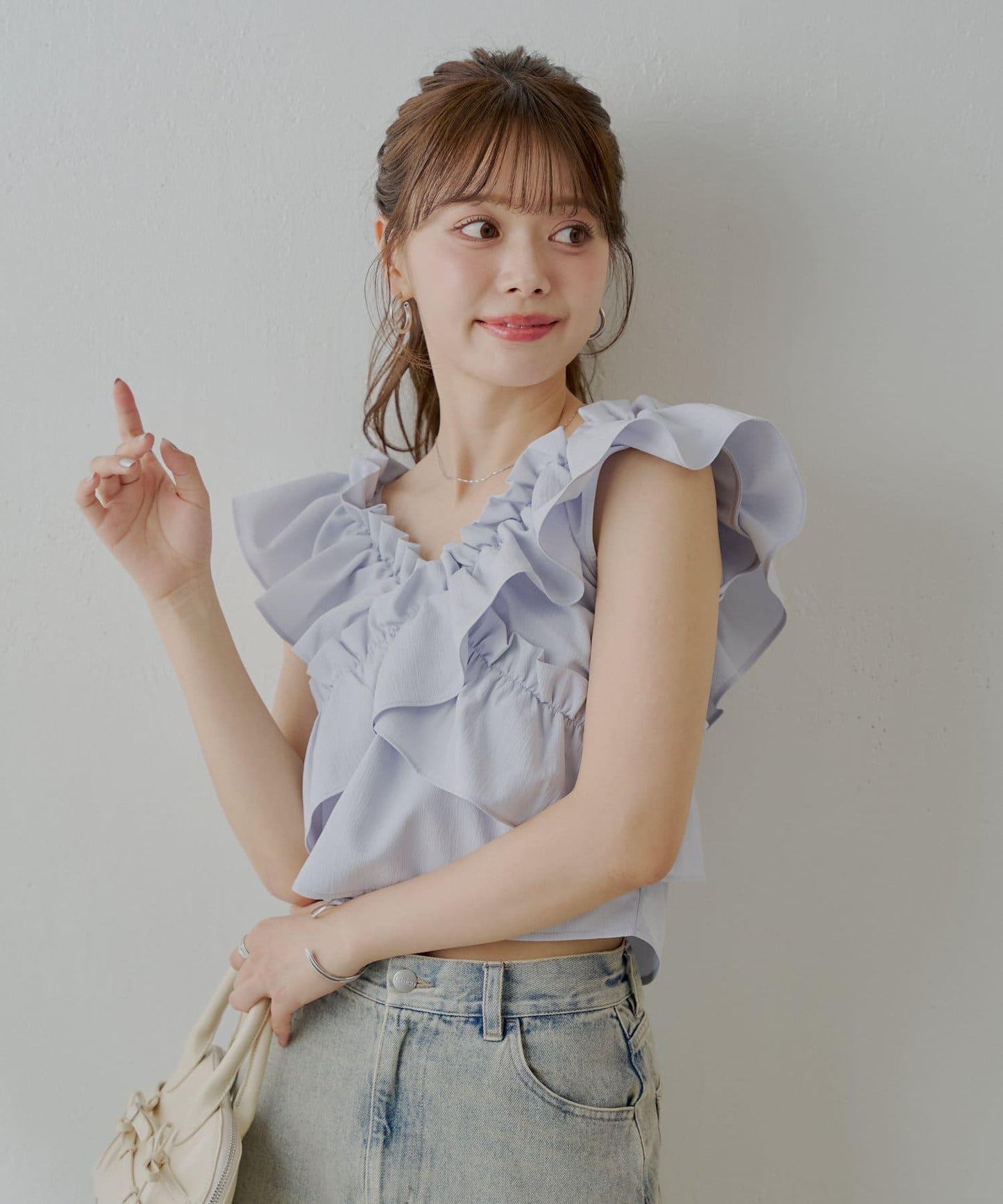 【限定】無袖交叉褶邊設計襯衫