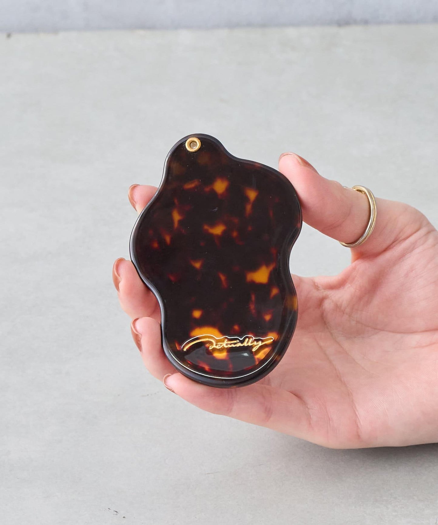炭酸水溶性アセチル化ミラー