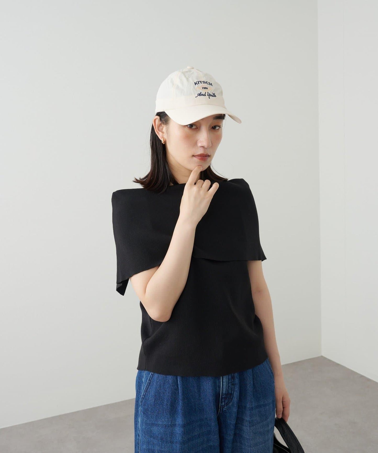 無袖露肩針織衫