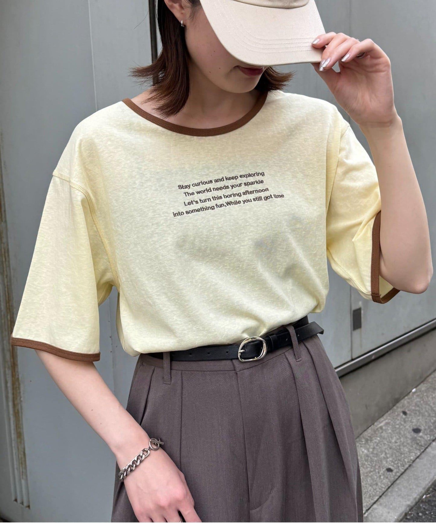 透視細條紋LOGO刺繡環領T恤