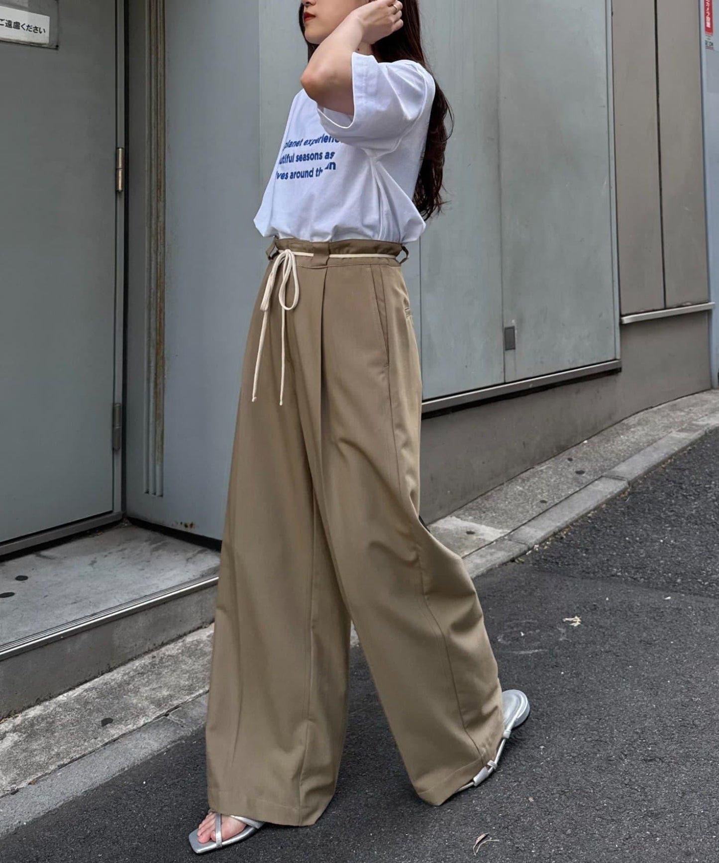 梨地花紋拼接短袖T恤