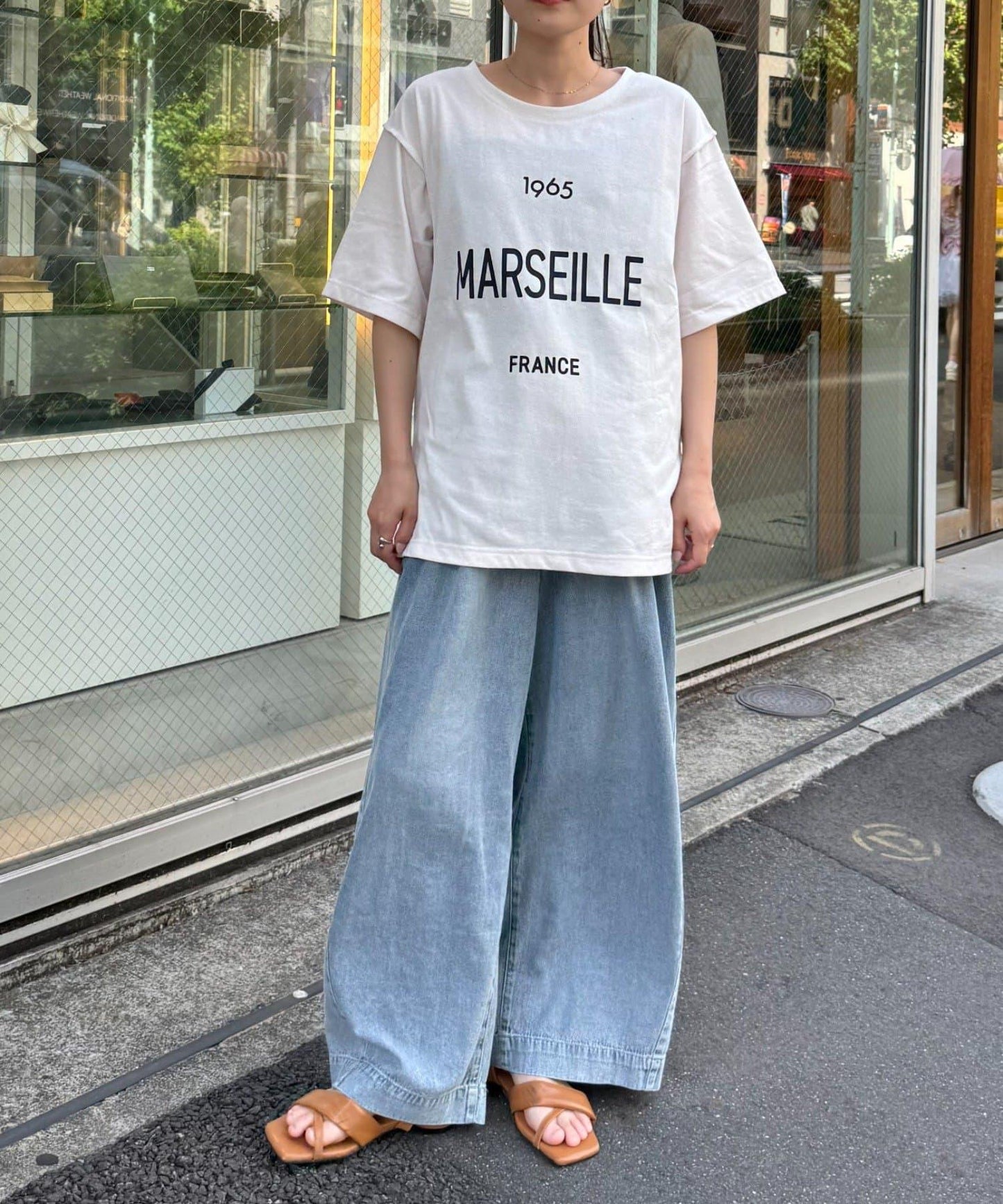 梨地花紋拼接短袖T恤