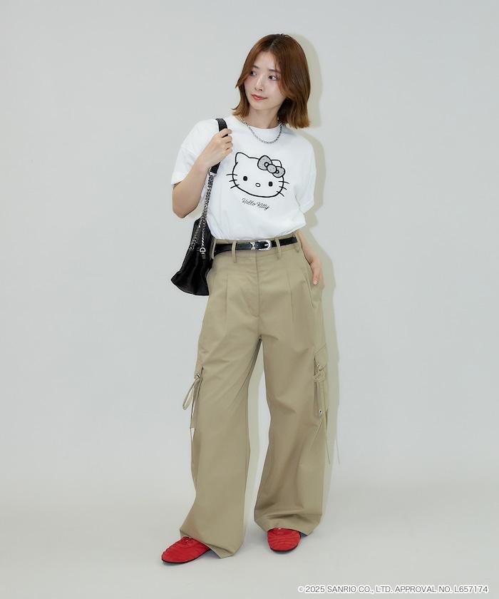 "HELLO KITTY/《Hello Kitty》" 異素材蝴蝶結T恤 限定推出