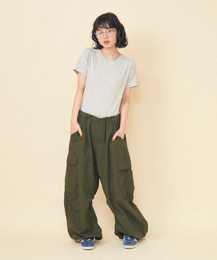 迷你雛菊刺繡T恤