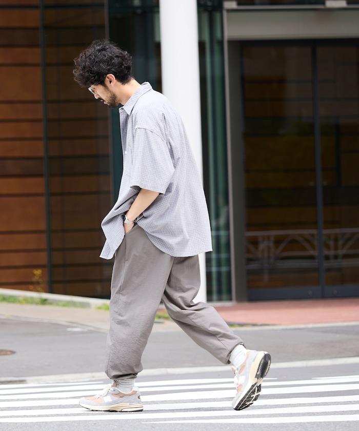 寬鬆直筒尼龍運動褲 / 錐形剪裁 輕便尼龍褲