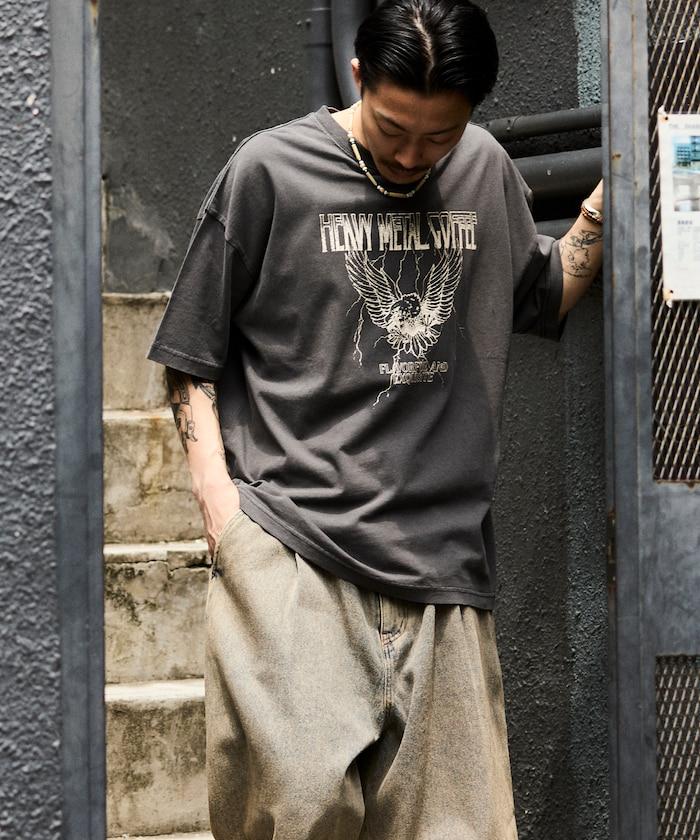 大號剪裁 皮革染色 裂紋印花 圓領T恤 / 重金屬咖啡 【限定推出】