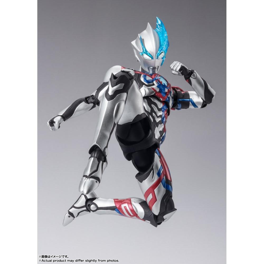 《奧特曼》S.H.Figuarts 超人佈雷澤