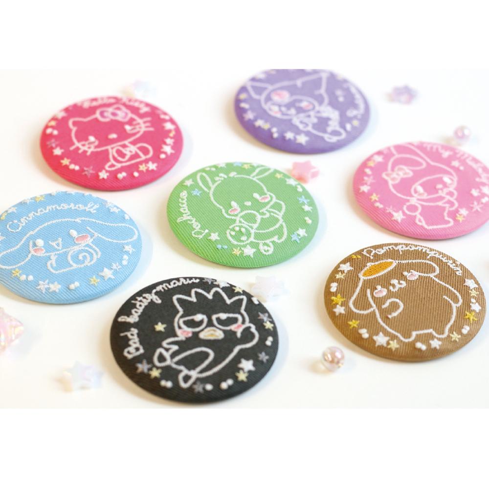 《三麗歐》_秘密熒光刺繡罐徽章 【禮盒】